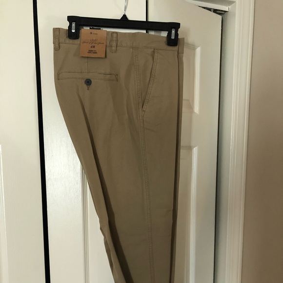 H&M Other - H&M Skinny Fit Khakis